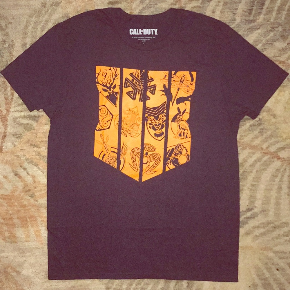 BLACK OPS 4 Men’s Large Tee